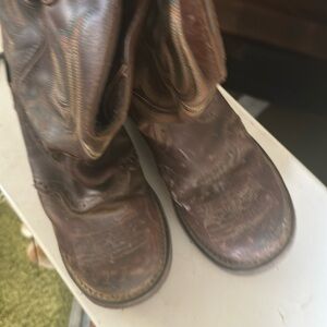 Women’s steel toe work boots